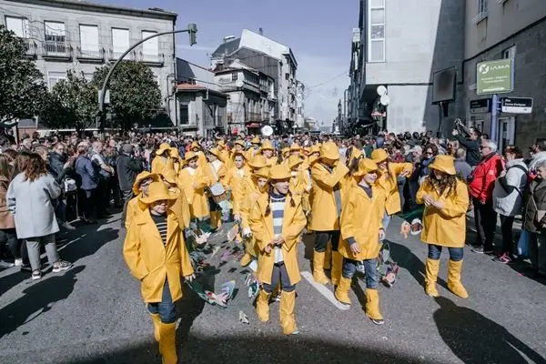 ENTROIDO_nenos venres-50