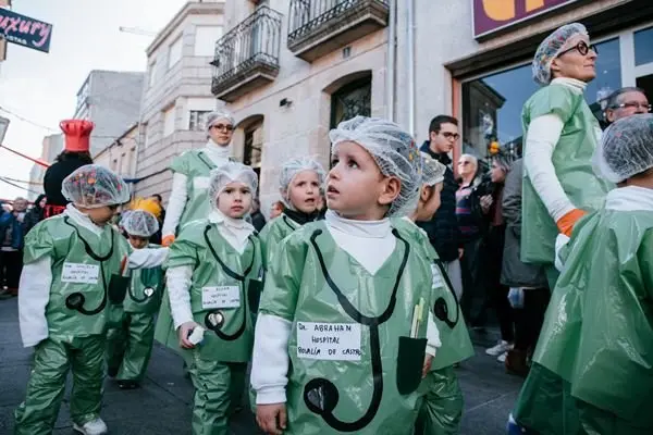 ENTROIDO_nenos venres-4