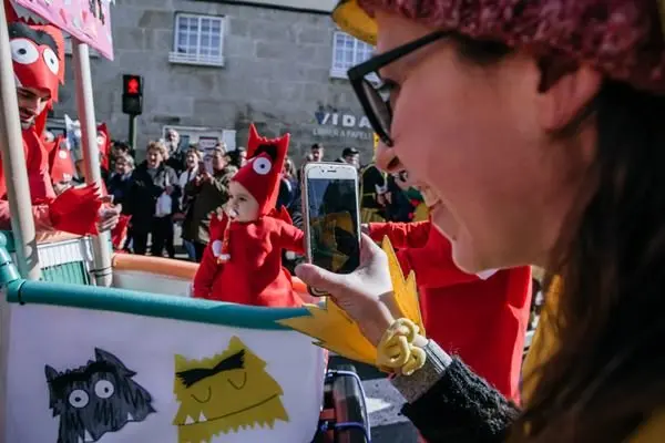 ENTROIDO_nenos venres-15