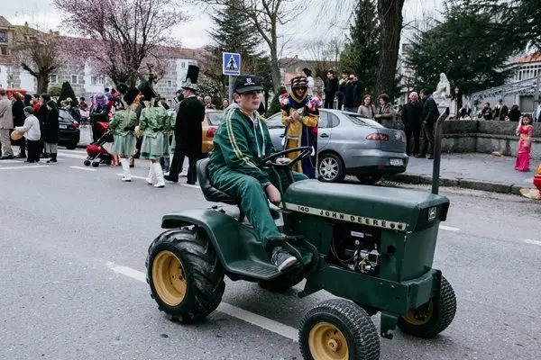 grupos desfile XINZO DE LIMIA-54