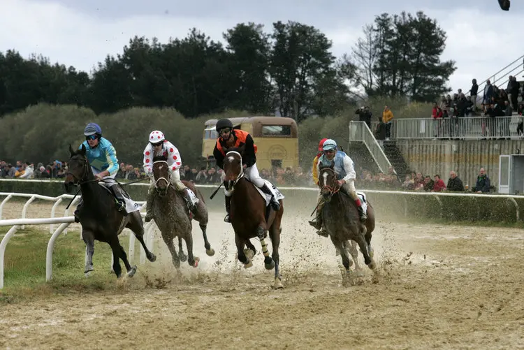 21.03.16.SANDIAS.HIPODROMO DE ANTELA CARREIRAS DE CABALOS.