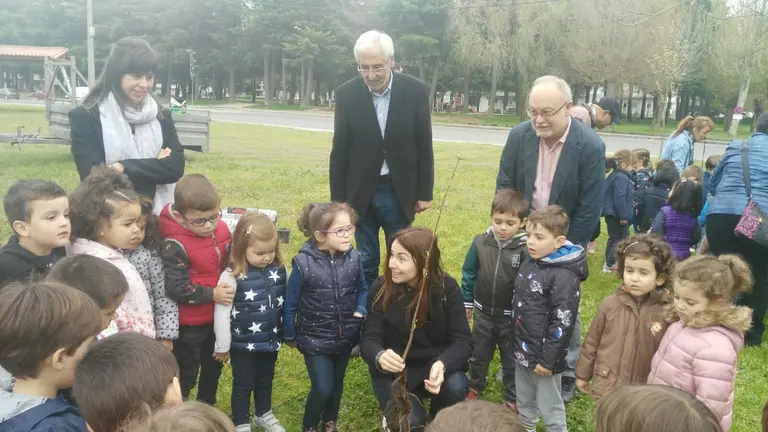 2018-04-25-PHOTO-00000092