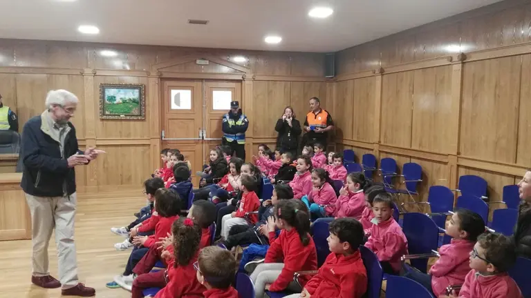 PHOTO-2018-05-16-15-05-17