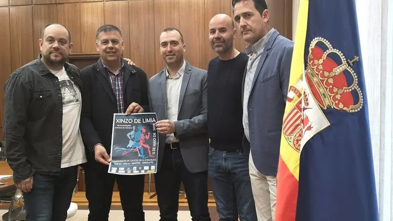 Luis Miguel Gil, Bernardino González, Eladio Gómez, Óscar Gómez e Manuel Pérez