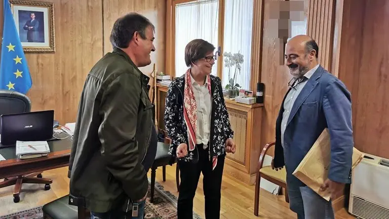 REUNIÓN ELVIRA CHMS