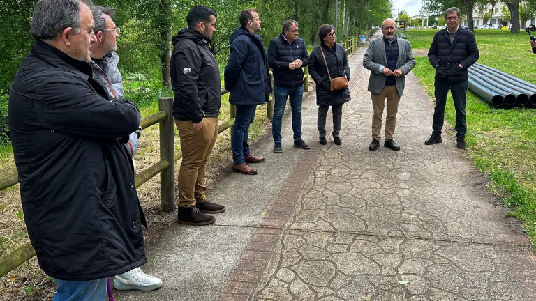 Imaxe da Visita &aacute;s obras