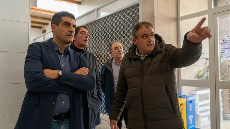 Visita ás actuais instalacións da Praza de Abasto