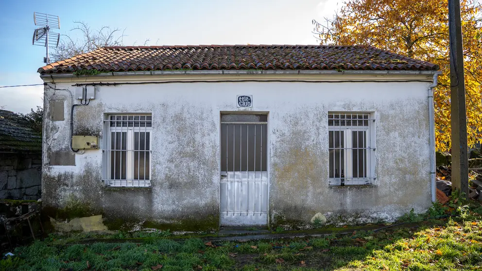 Estado previo do Centro Social de Moreiras.